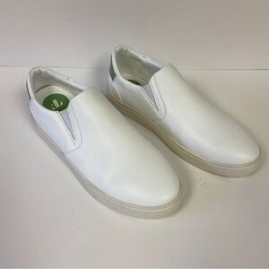 Thousand Fell White Sneaker Size 8.5